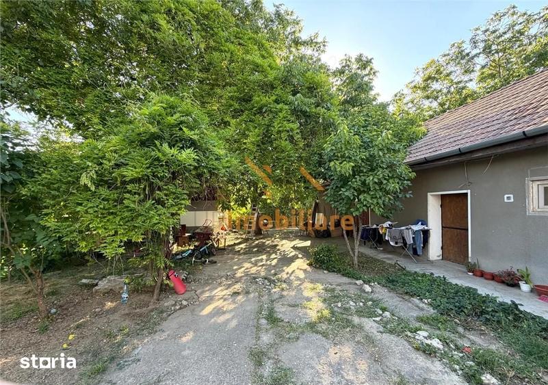 Casă cu 4 camere cu Teren 620 Mp în Borș
