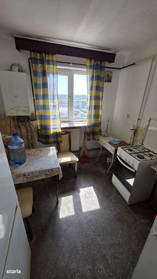 Apartament cu 3 camere în Est
