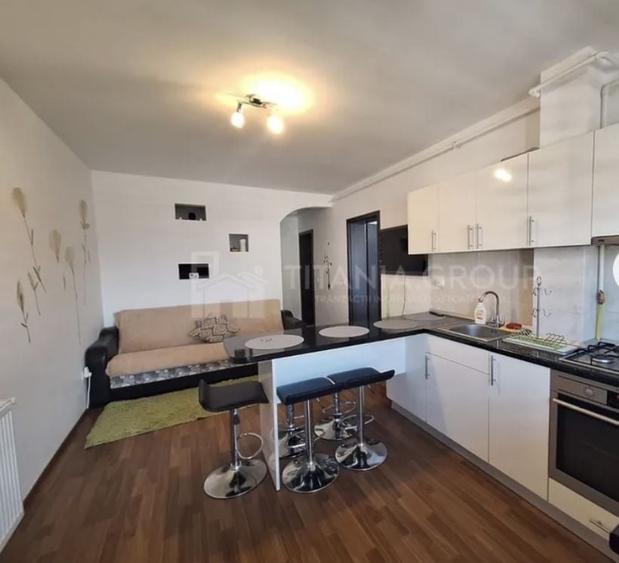 Apartament cu 2 camere decomandat în Sânpetru
