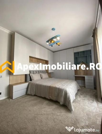 Apartament cu 3 camere semidecomandat în Băneasa