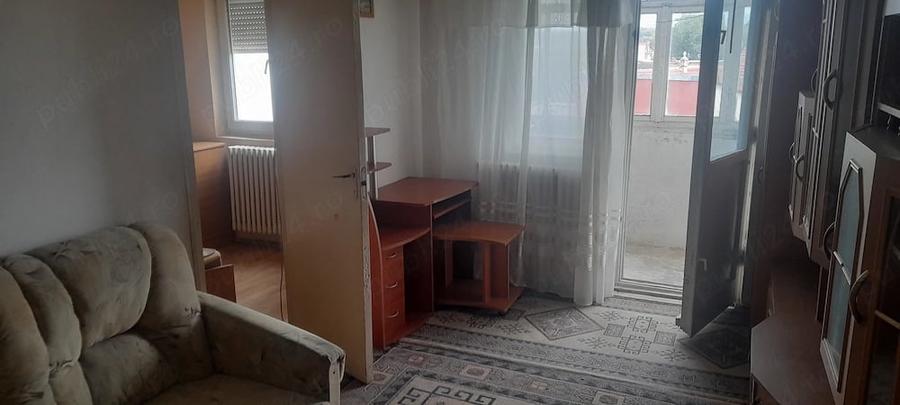 Apartament cu 2 camere nedecomandat în Central