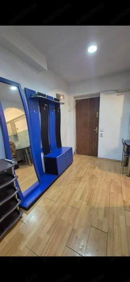 Apartament cu 2 camere semidecomandat în Petros
