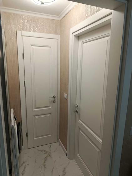 Apartament cu 3 camere semidecomandat în Săvinești