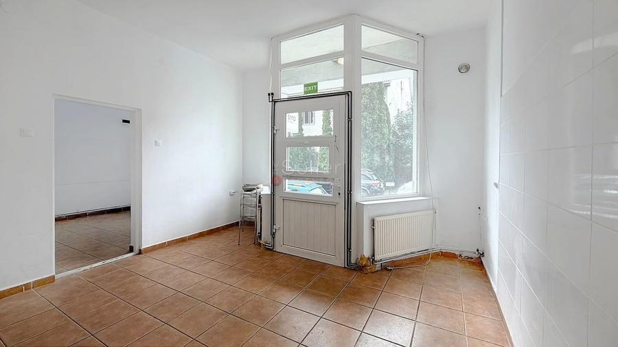 Spațiu comercial, de 30 mp, în Astra