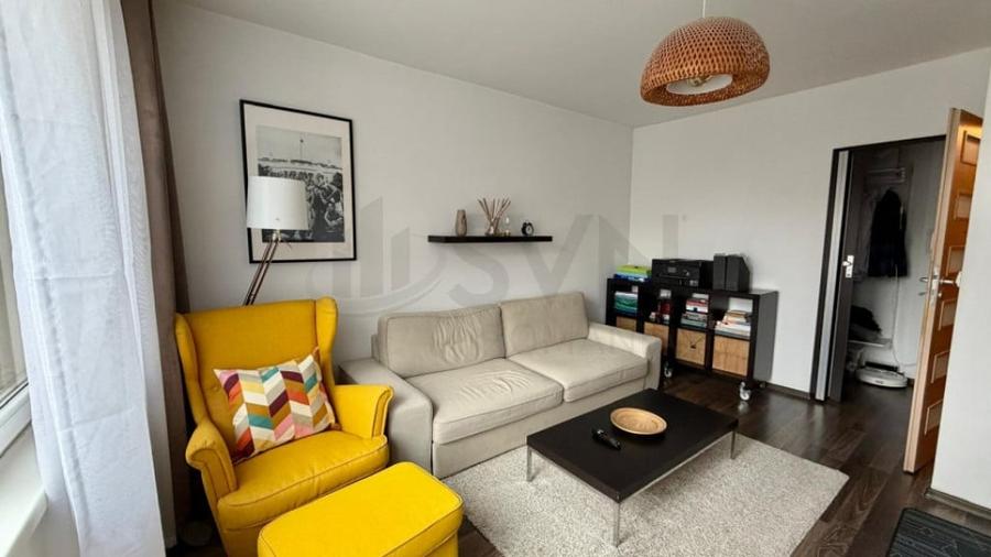 Apartament cu 2 camere semidecomandat în Sala Palatului