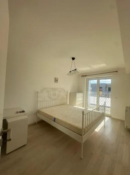 Apartament cu 3 camere decomandat în Avantgarden