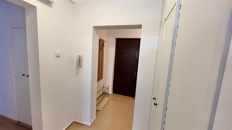 Apartament cu 2 camere decomandat, mobilat în Județean