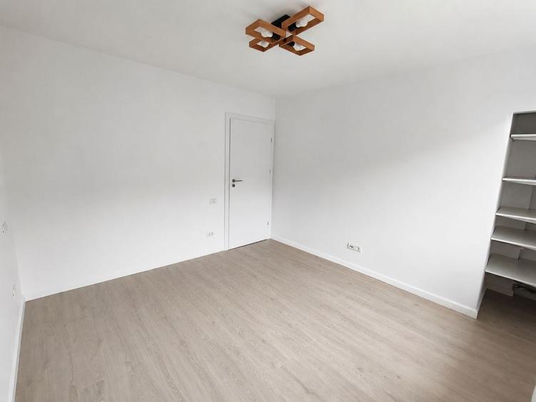 Apartament cu 2 camere semidecomandat, mobilat în Ștefan cel Mare