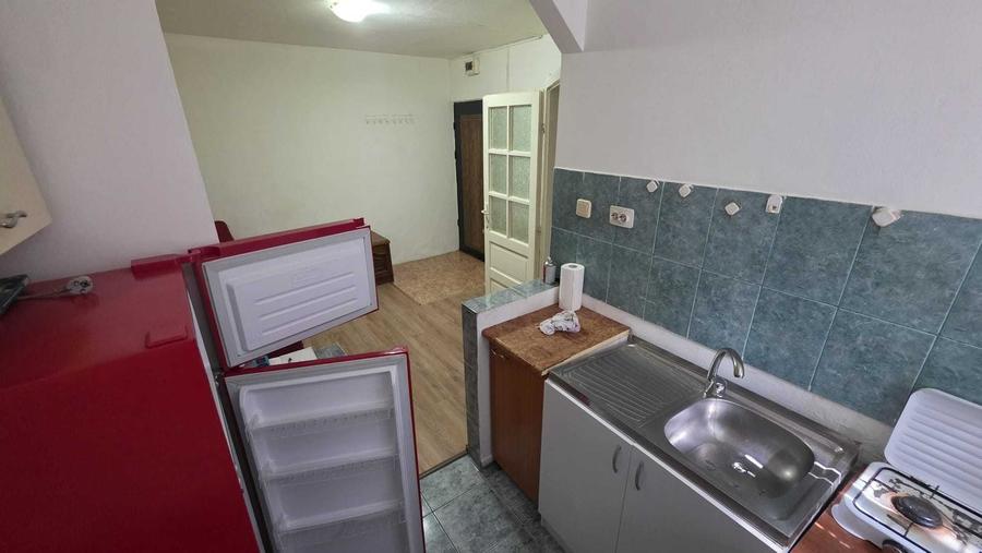 Garsonieră decomandată în Exterior Vest