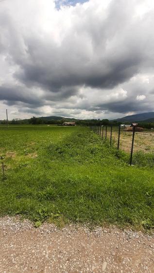 Teren de 1489 mp, în Lunca Mărcușului