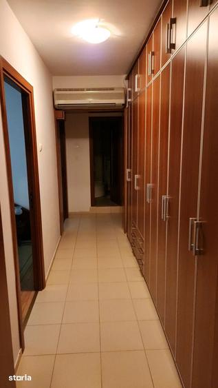 Oportunitate investitie si locuinta la Piata Universitatii - Zona 0 - 5