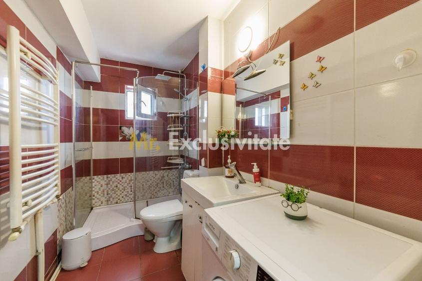 Apartament cu 4 camere decomandat, mobilat în Trivale