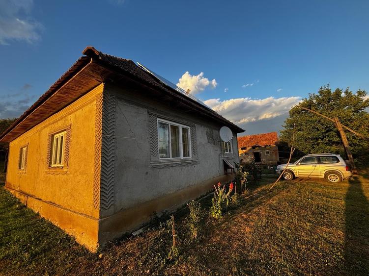 Casă cu 3 camere în Manic