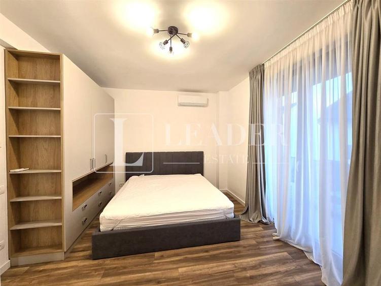 Duplex cu 5 camere cu Teren 250 Mp în Central