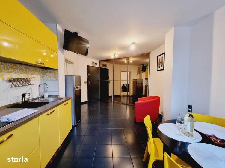 Apartament cu 2 camere semidecomandat în Calea Victoriei