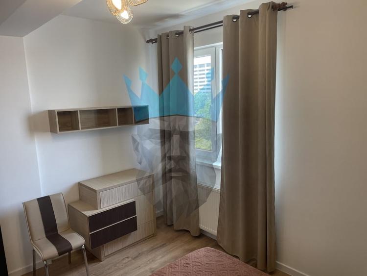 Apartament cu 2 camere decomandat, mobilat în Splaiul Unirii