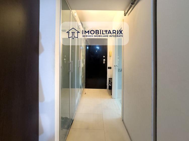 Apartament cu 3 camere decomandat, mobilat în Casa de Cultură