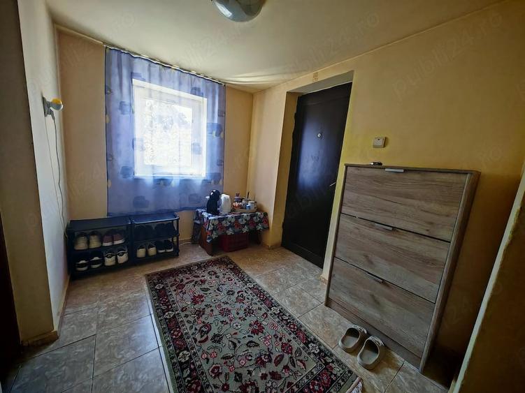 Casă cu 5 camere cu Teren 340 Mp în Central