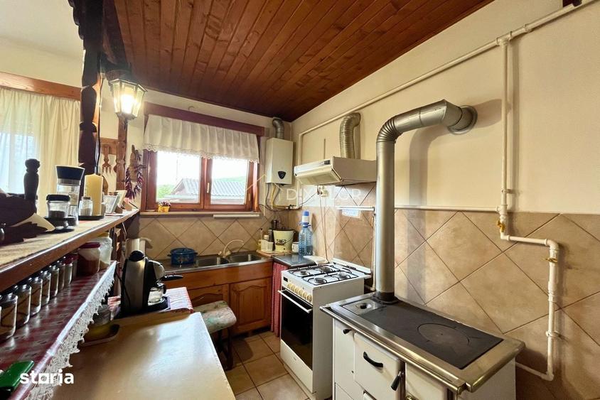 Casă cu 3 camere cu Teren 900 Mp în Central