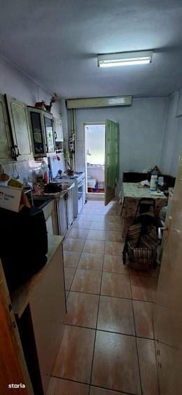 3 camere Eremia , Decomandat / Centrala , Amplasament EXCELENT - 2