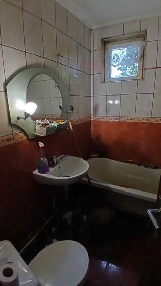 Apartament cu 2 camere decomandat în Deda