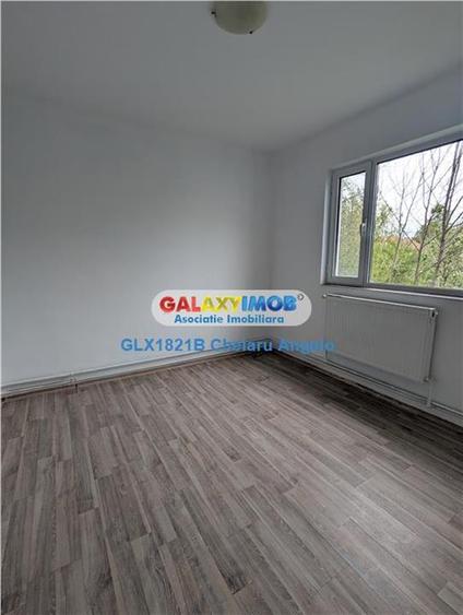 Casă cu 5 camere cu Teren 880 Mp în Snagov