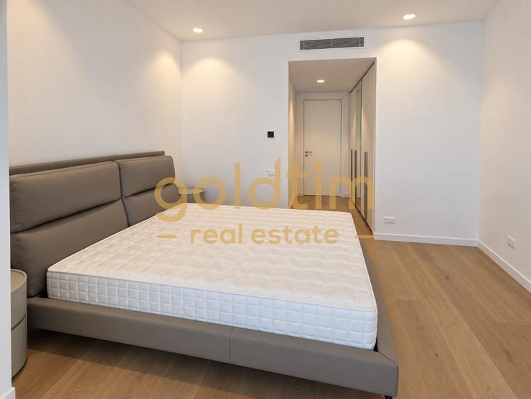 Apartament cu 4 camere semidecomandat, mobilat în Floreasca