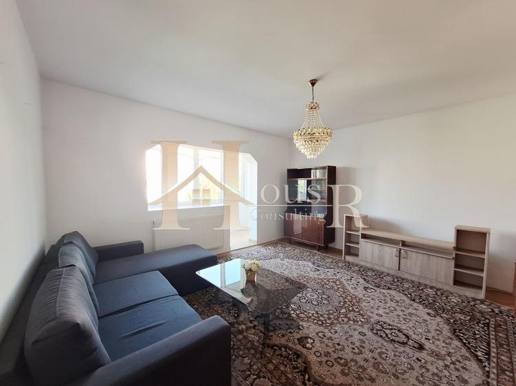 Apartament cu 4 camere decomandat în Girocului