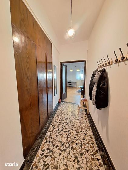 Apartament cu 4 camere în Centrul Istoric