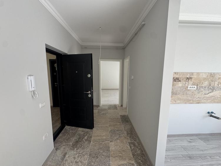Apartament cu 2 camere decomandat în Giroc