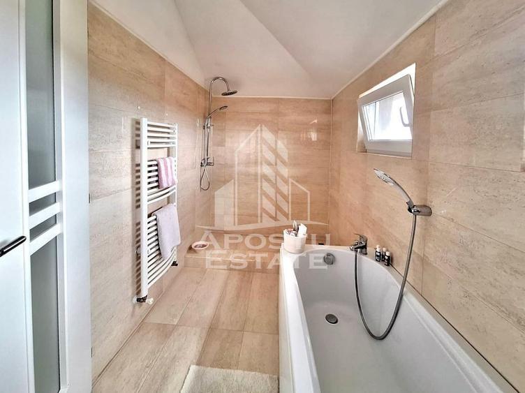 Apartament cu 3 camere decomandat în Bujac