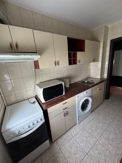 Apartament cu 2 camere nedecomandat în Central