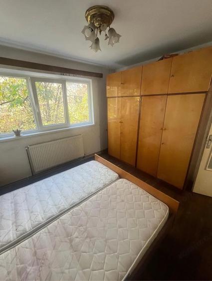 Apartament cu 2 camere decomandat în Medicină