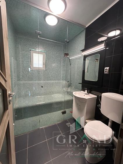 Duplex cu 4 camere cu Canalizare în Florești
