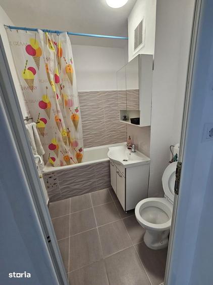 Apartament cu 3 camere, mobilat în Vatra Luminoasă