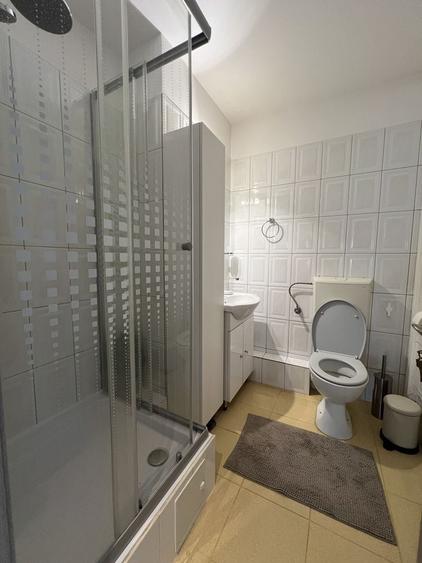 Apartament cu 4 camere decomandat în Pantelimon