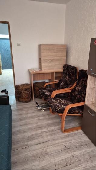 Vind Apartament doua camere mobilat - 4