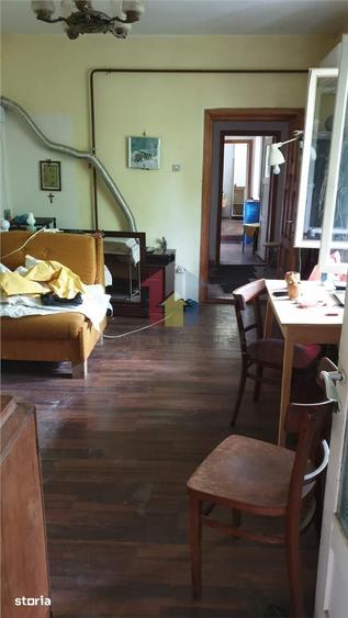 Casă cu 3 camere cu Teren 158 Mp în Central