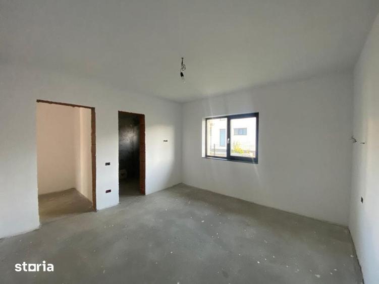 Casă cu 4 camere cu Teren 800 Mp în Tăuții-Măgherăuș