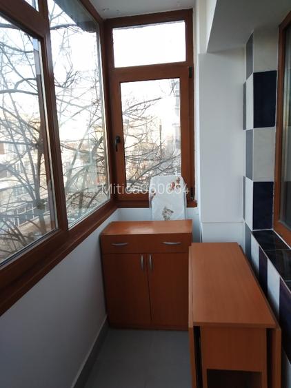Proprietar Inchiriez apartament 2 camere zona Victoria (EMAG)