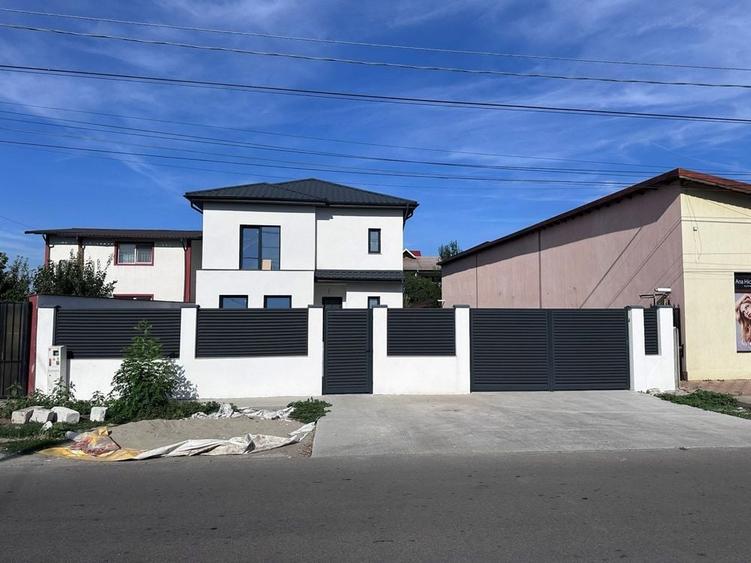 Casă cu 3 camere în Cumpăna