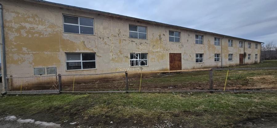 Spațiu industrial, de 1,097 mp, în Exterior Nord