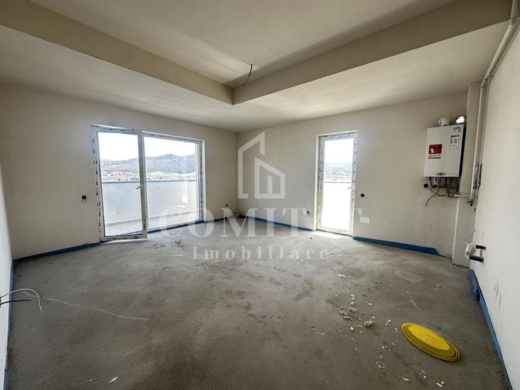 Apartament cu 3 camere semidecomandat în Florești — fotografia 1