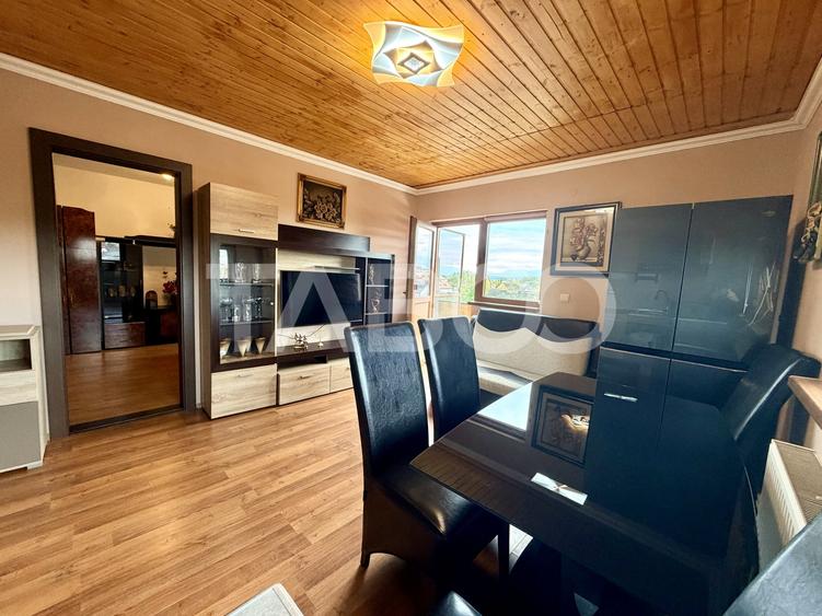 Apartament cu 2 camere semidecomandat, mobilat în Șelimbăr