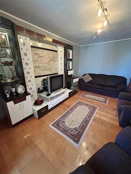 Apartament cu 3 camere decomandat, mobilat în Obor