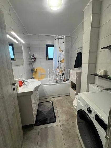 Apartament cu 2 camere decomandat, mobilat în Rediu