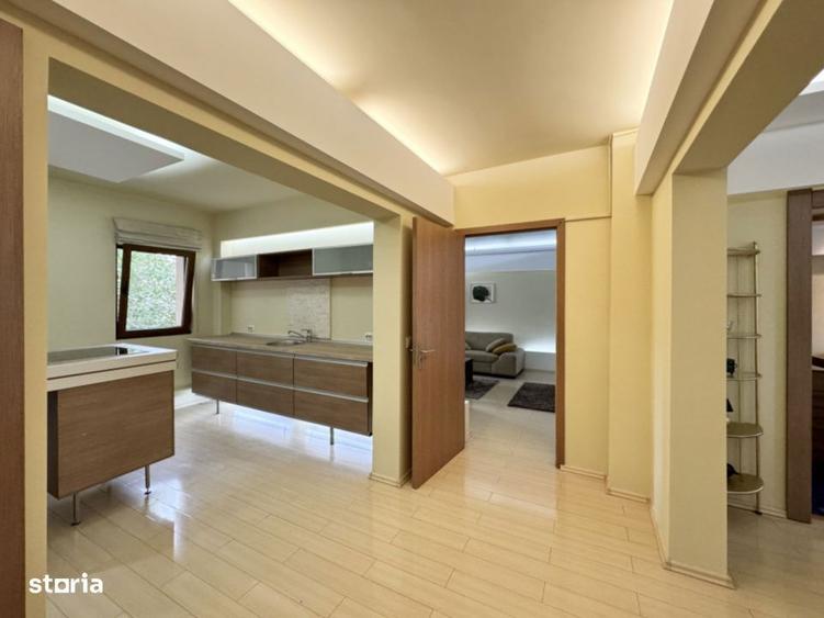 Apartament cu 3 camere, mobilat în Vitan