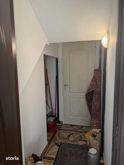 Casă cu 5 camere cu Teren 660 Mp în Jucu