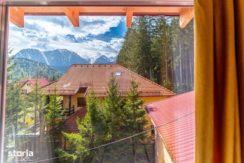 Casă cu 6 camere cu Teren 500 Mp în Central