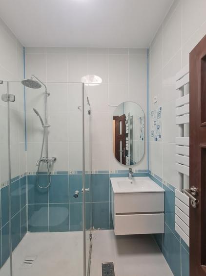 Apartament cu 4 camere decomandat în Herăstrău